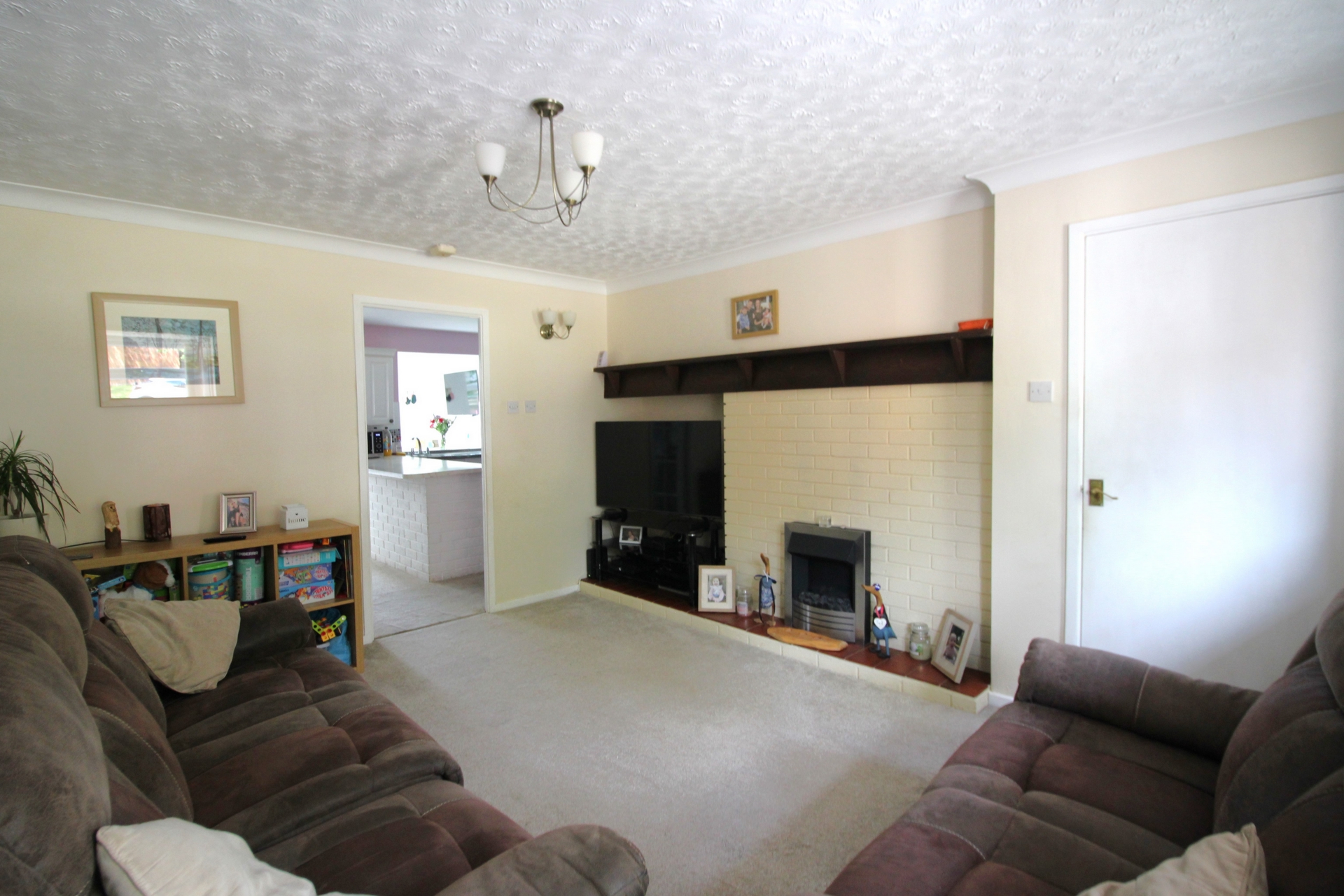 Oriole Grove, Kidderminster, DY10