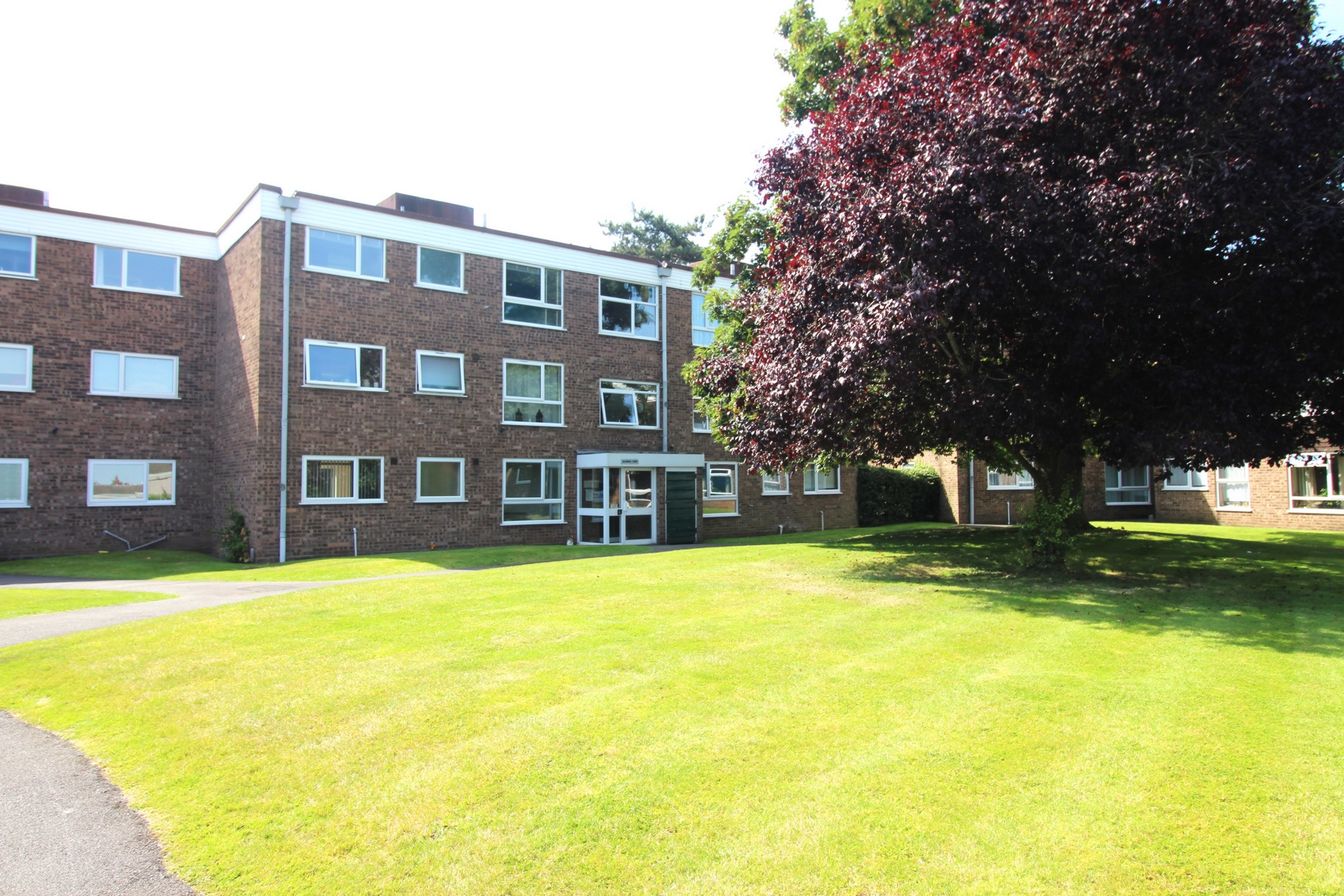 Balmoral Court, Kidderminster, DY10